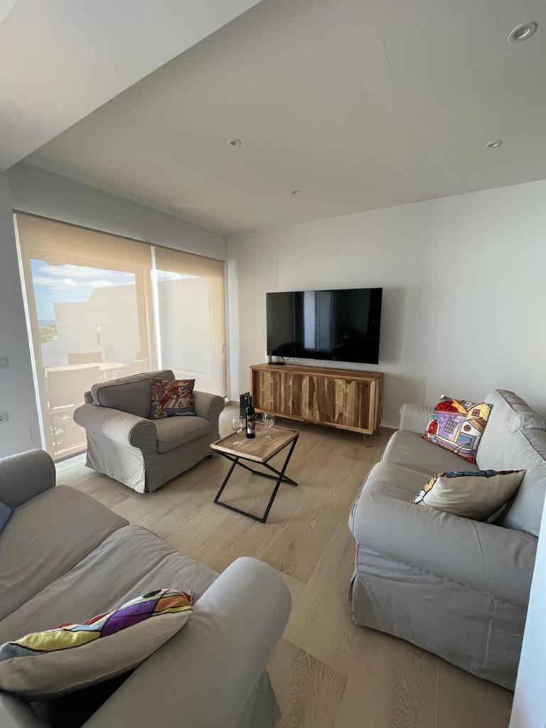 פלאיה בלנקה Villas Lanzarote Los Altos By New Lanzasuites Villa Cassidell מראה חיצוני תמונה
