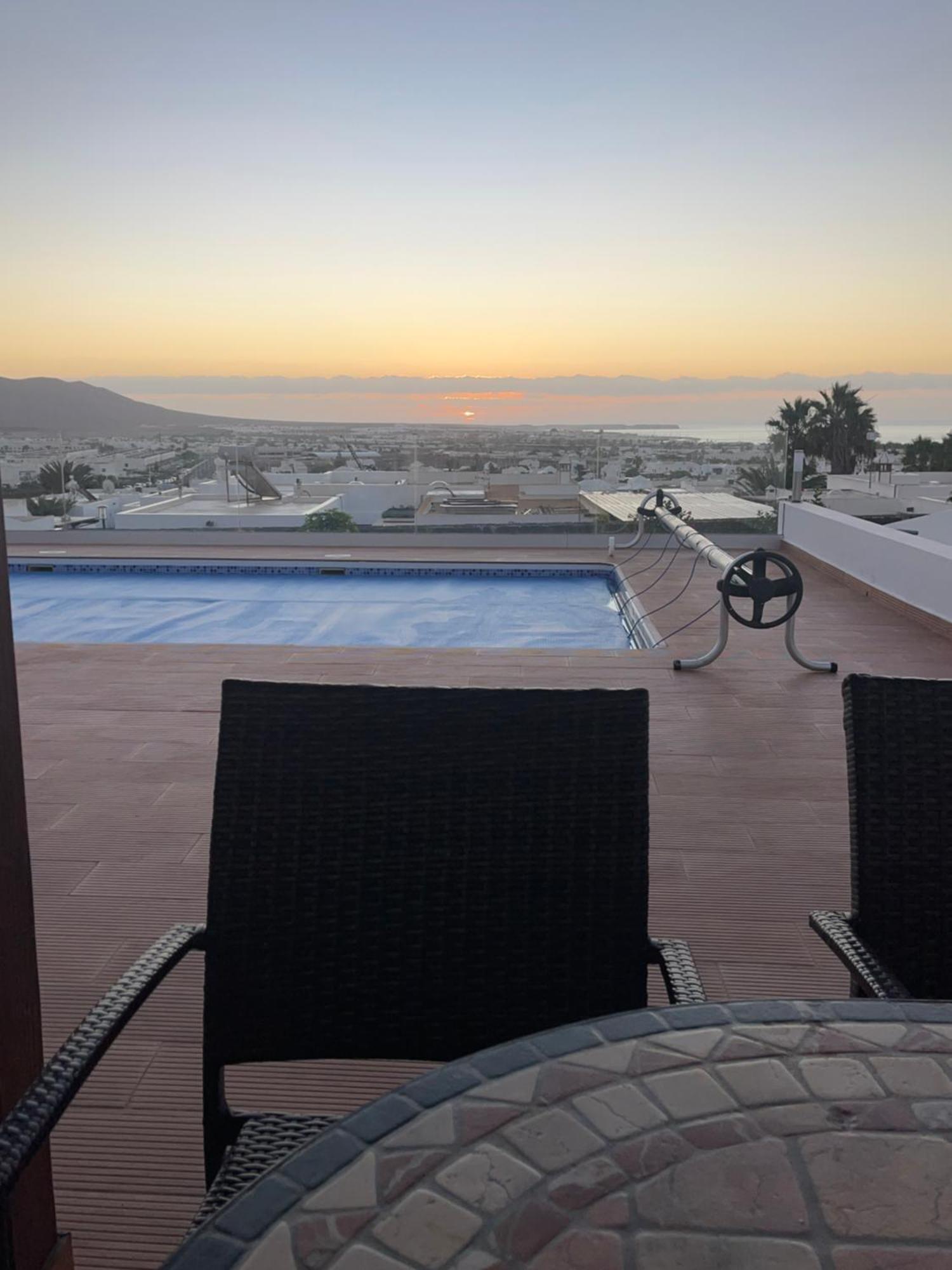 פלאיה בלנקה Villas Lanzarote Los Altos By New Lanzasuites Villa Cassidell מראה חיצוני תמונה